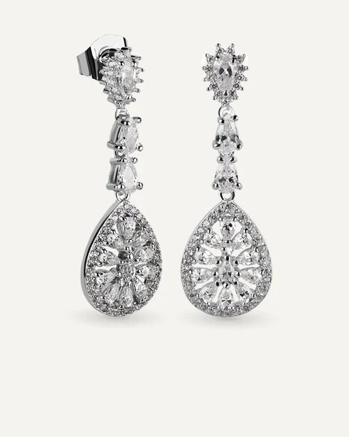 PENDIENTES BRILLIANT CUT EN PLATA DE LEY Y CIRCONITAS EXCELLENCE STAR CUT