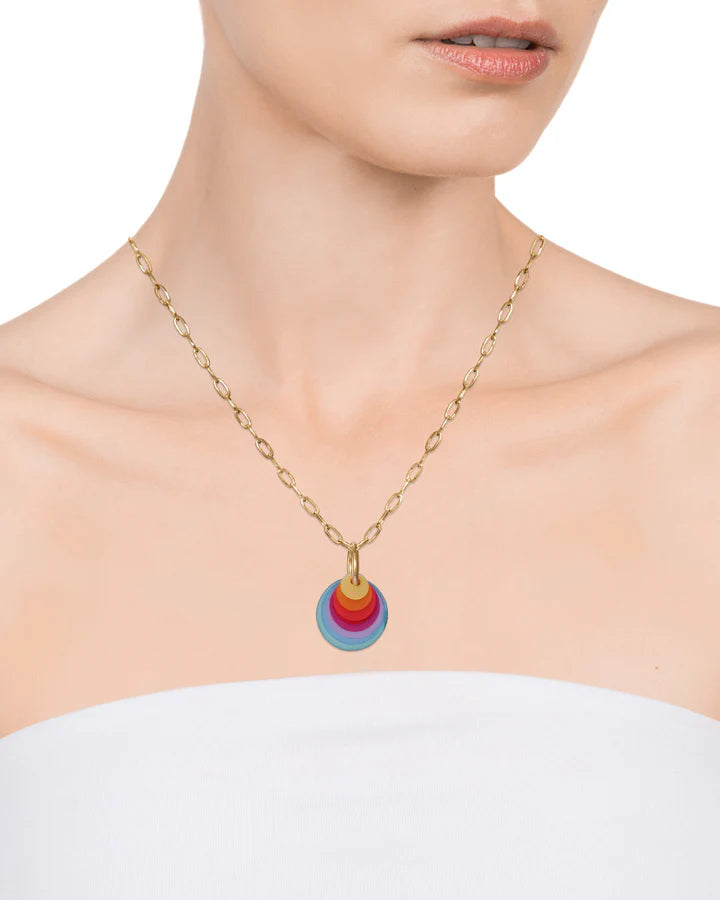 COLLAR COLORS DE ACERO DORADO Y RESINA MULICOLOR. Ref. 14030C01019